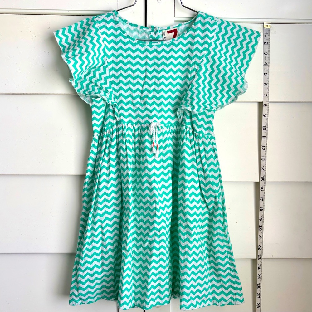 Girls Chevron Patterned Green Dress